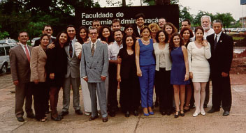 FOCO - Turma 15.jpg (30773 bytes)